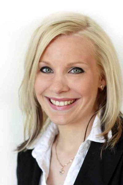 Jana Löpp, Produkt Support Managerin, Weidmüller: „Die Vernetzung von Maschinen und Anlagen nimmt, mit entsprechend höheren Datenübertragungsraten, stetig zu, ebenso die Modularität beim Engineering.“ (Bild: Weidmüller)