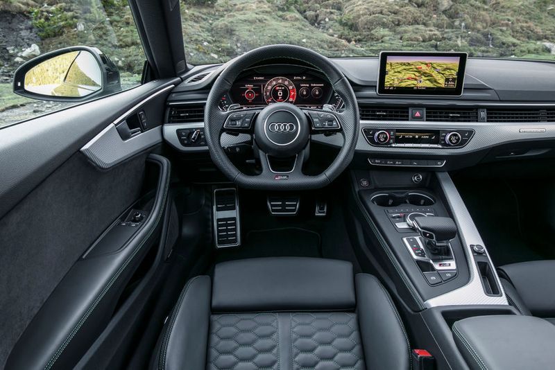 Auch der Innenraum des RS5 ist Audi-typisch sehr ansprechend gestaltet. (Audi)