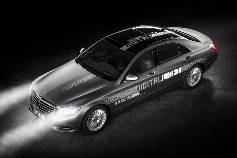 Daimler nennt seine Neuentwicklung „Digital Light“. (Daimler)
