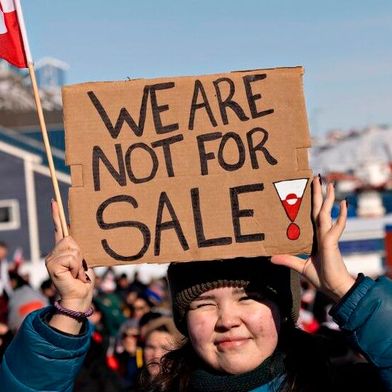 Trump will immer noch unbedingt Grönland kaufen, dass bekanntlich zu Dänemark gehört. Er will das zum Schutz tun! Doch viele EU-Länder sind nicht begeistert, ja werden sogar mit weiteren Strafzolldrohungen erpresst. VDMA und VDA fordern ein knochenhartes Nein von der EU ... (Bild: O. Gönnenbrook)