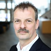 Dr.-Ing. Martin Schulz ♥ ELEKTRONIKPRAXIS