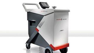 Die mobilen Lecksuchgeräte sind laut Hersteller im Hinblick auf Ergonomie einzigartig. (Pfeiffer Vacuum)