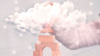 Verwirrung komplett: „Cloud-enabled Software“ ist für den Cloud-Betrieb angepasst, Cloud-native Anwendungen lassen sich aber On-Premises nutzen. (©  ra2 studio - stock.adobe.com)