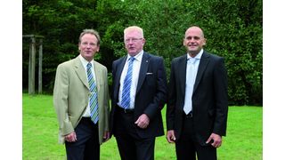 Yngve Revander (Mitte), der seit 1981 die Geschicke von Atlas Copco Tools leitete, gibt zum 30. September die Geschäftsführung in die Hände von Volker Wiens (links) und Erik Felle (rechts). Bild: Atlas Copco (Archiv: Vogel Business Media)