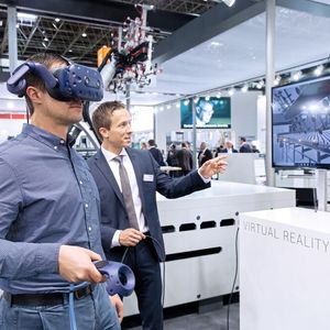 Virtual Realitiy unterstützt bei der Wartung von Maschinen und Anlagen.