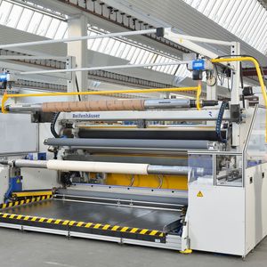 Reifenhäuser Cast Sheet Coating hat sein Portfolio von Anlagenkomponenten konsequent erweitert und modernisiert. Und das immer ganz nah am Kundenbedarf, was besonders mit der Einführung der neuen Wicklerbaureihe MIDEX-HSD bewiesen werde.