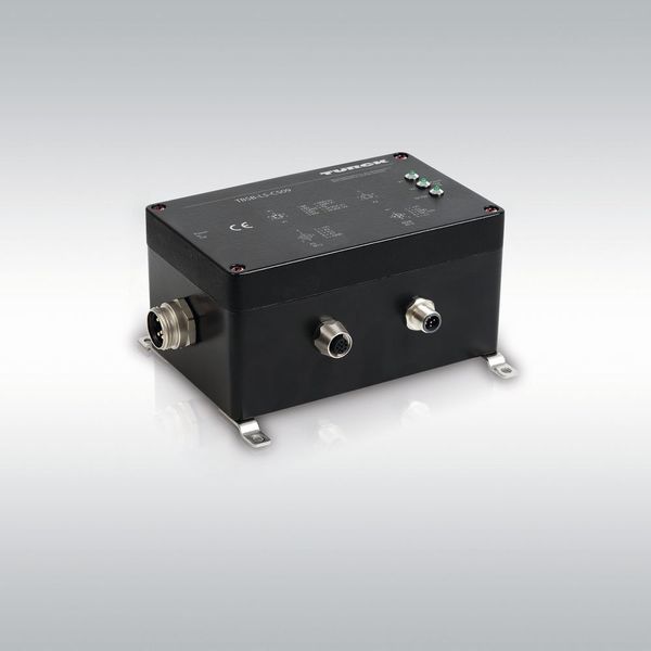 Sicherheits-Abschaltbox in Schutzart IP65: Turcks Safety-Box TBSB schaltet Lastströme bis 9 A direkt im Feld sicher ab.
 (Turck)