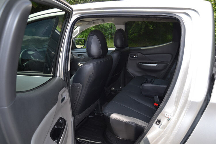 Die nutzbare Innenraumlänge der neuen L200-Doppelkabine gehört laut Herstellerangaben zu den besten im Segment. Die Sitze sind im Vergleich zu früher deutlich komfortabler und ergonomischer und bieten sehr guten Seitenhalt und genügend Beinauflage. (Foto: Michel)