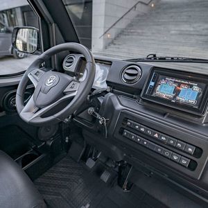 Die Kabine des Goupil G6 bietet drei Sitzplätze.(Bild:  Goupil Industrie)