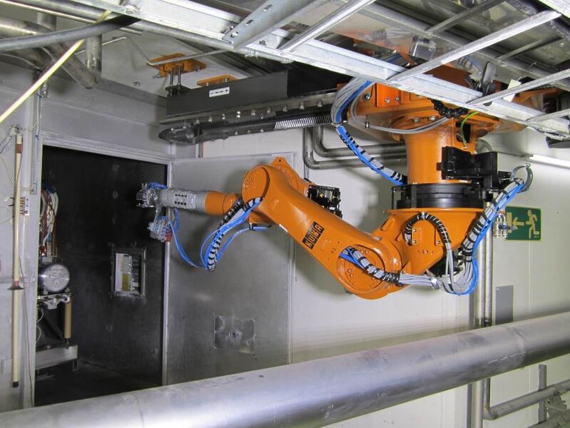 Les robots KUKA ont relevé le défi de faire vivre le monde industriel et celui de la recherche sous le même toit. (Image : CERN)