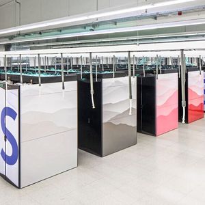 Le PSI fait désormais ses calculs à Lugano : le superordinateur Alps au CSCS constitue la base technique de Merlin-7, le nouveau cluster virtuel hautement performant du PSI. (Source :  CSCS)