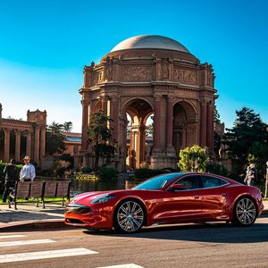 Den Karma Revero wird es 2021 auch in der rein elektrisch angetriebenen Version GTE geben.(Bild:  Karma Automotive)