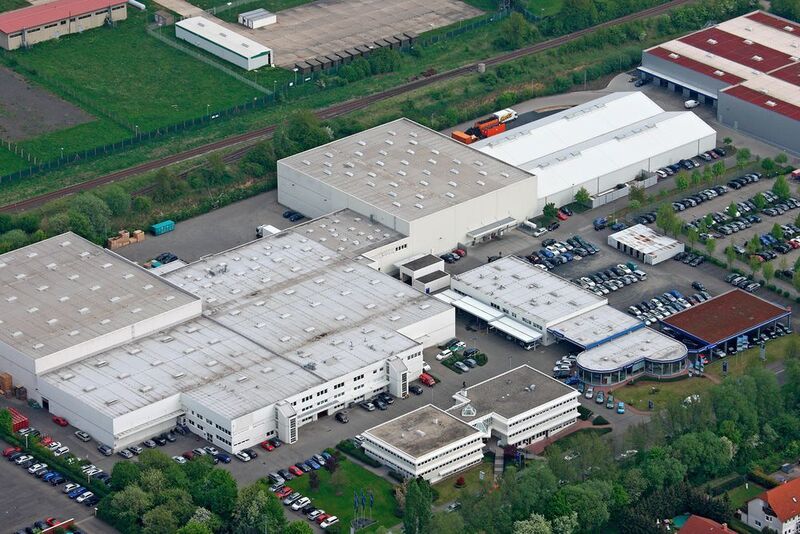 Subaru ist seit 35 Jahren auf dem deutschen Markt aktiv. Die Zentrale (im Bild) ist im hessischen Friedberg. Derzeit ist das Fabrikat mit 190 Händlerstützpunkten und 240 Servicebetrieben vertreten. (Subaru Deutschland)