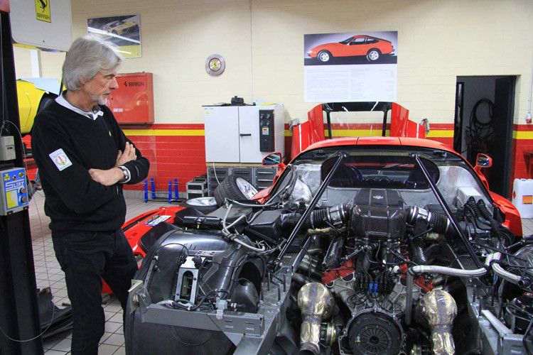 Inhaber Helmut Eberlein ist nicht nur Ferrari-Händler, sondern ein echter Enthusiast. (Foto: press-inform)
