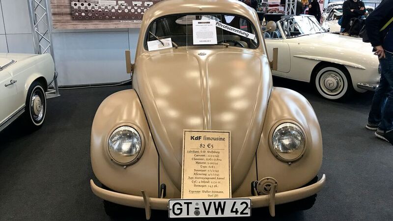 ... die sich der Verkäufer für den Allrad-Käfer Typ 82e aus dem Zweiten Weltkrieg erhoffte. Dabei war der mit über 500 Exemplaren schon fast ein Massenauto gegenüber dem ... (Bild: Rosenow – »kfz-betrieb«)