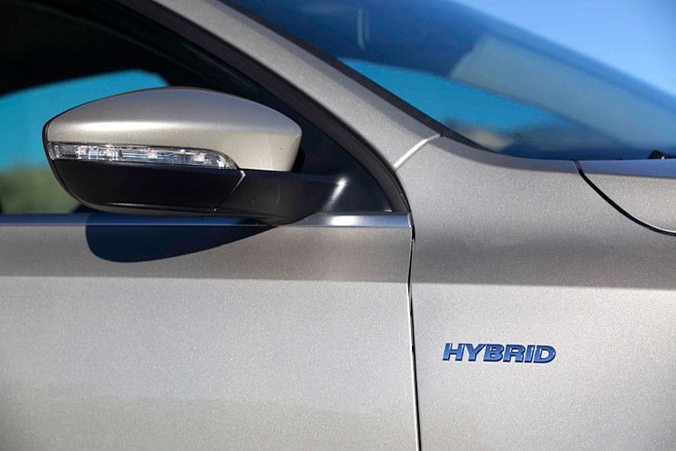 Auf seinem Heimatmarkt wird der in Mexiko gebaute Jetta Hybrid ab April 2013 angeboten; er übernimmt dann die Rolle des Spitzenmodells im Jetta-Programm. (Daniel Byrne/Volkswagen)