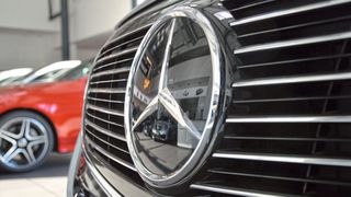 Der Mercedes-Absatz ist im zweiten Quartal weiter gesunken, die Finanzen haben sich stabilisiert. (Bild: Achter/kfz-betrieb)
