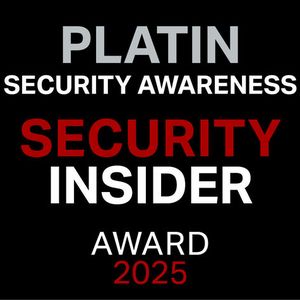 Security Awareness – Platin: SophosPhishing-Angriffssimulationen und Trainings für Ihre MitarbeiterAngreifer werden nicht müde, Unternehmen mit immer neuen Spam-, Phishing- und raffinierten Social-Engineering-Angriffen zu bombardieren. Und das nicht ohne Grund: Anwender sind meist ein leichtes Ziel und das schwächste Glied in der Cyberabwehr von Firmen und Organisationen. Sophos PhishThreat hilft dabei, dieses Problem zu reduzieren und bietet effektive sowie leicht umzusetzende, auf das Unternehmen zugeschnittene Phishing-Simulationen plus automatisierte Trainings inklusive umfassender Reports. So kann die Aufmerksamkeit der Mitarbeiter mit minimalem Aufwand maximal geschult werden.Mehr Infos bei Sophos(Bild:  Vogel IT-Medien)