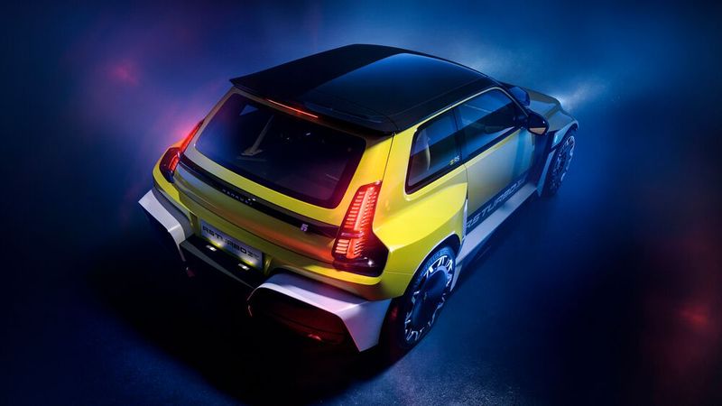 Im Unterschied zu seinem Urahn verfügt der E-Turbo über einen 400 kW/540 PS starken Elektroantrieb. (Bild: Renault)