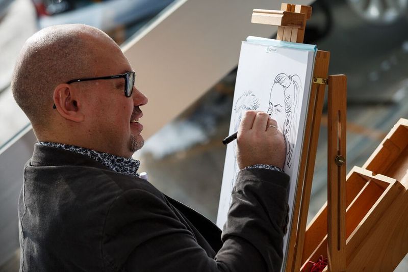 Neben Eröffnungsangeboten hatte das Autohaus Zeichner engagiert sowie ... (Bild:Scheider)