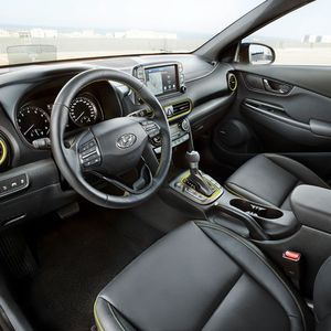 Hyundai bietet ein bis zu 8 Zoll großes, freistehendes Display an, über das Audio- oder Navigationssystem bedient werden können
