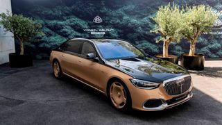 Mercedes will sich künftig stärker als bisher auf Luxusfahrzeuge konzentrieren. Sondermodelle wie der Abloh-Maybach sollen eine wichtige Rolle spielen. (Mercedes-Benz)
