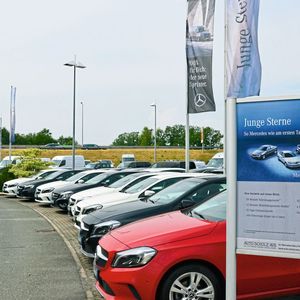 AVS-Auto-Scholz gehört zur fränkischen Unternehmensgruppe Scholz/Pickel und trägt rund ein Viertel zu deren Umsatz bei, der bei rund 450 Millionen Euro liegt.(Bild:  Achter/»kfz-betrieb«)