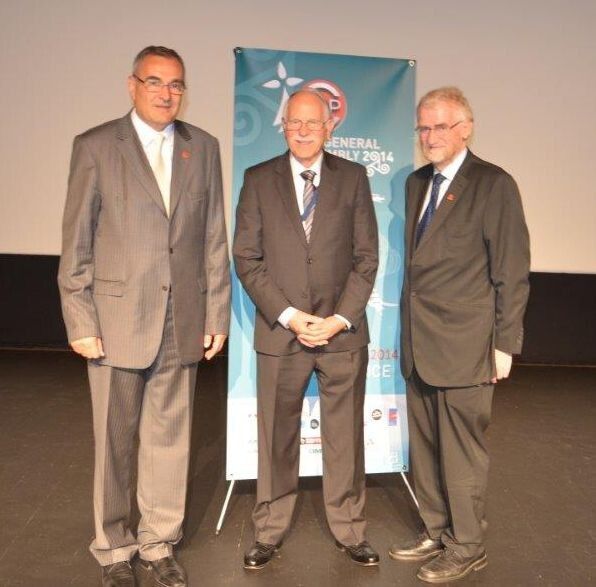Der diesjährige General Pierre Nicolau Award wurde an Dr. Chuck Hull (mitte)verliehen, der als der Vater des 3D-Drucks gilt. (Jablonski)