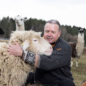 Alexander Zonta ist der einzige echte Schäfer in Daimlers Diensten.(Bild:  Mercedes-Benz)