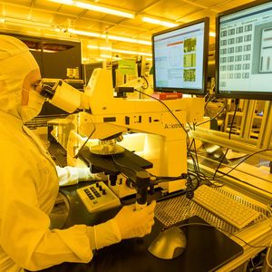 (Bosch/Martin Stollberg /Jan Potente)