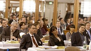 Über 100 Teilnehmer diskutierten Ende November 2009 über neueste Entwicklungen in der pharmazeutischen Herstellung. (Archiv: Vogel Business Media)