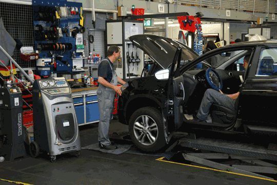 ... gemacht hat, bekommt er den Mechaniker durch das abgeschlossene Spardepot zum „Nulltarif“. (Archiv: Vogel Business Media)