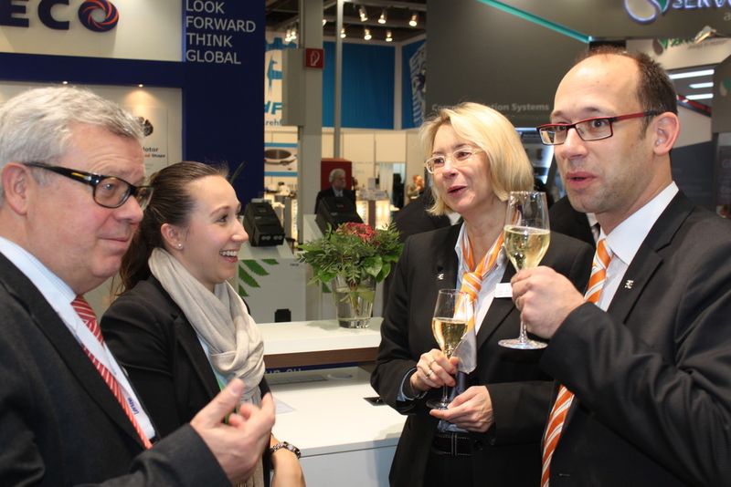 Unter allen 12 Shortlist-Platzierten wurden am 26. November 2014 auf der SPS IPC Drives die vier besten Automatisierungs-Apps mit dem automation app award gekürt. (elektrotechnik)