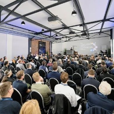 Prof. Dr. Johann-Dietrich Wörner kicked off the first day of the conference. (Source: DLR)