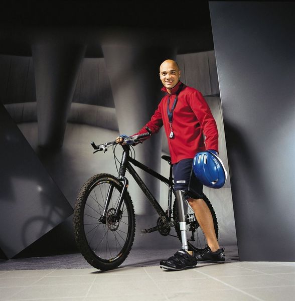 3 Individuelle Bewegungsprogramme  ... für jeden Einsatzzweck lassen sich programmieren. Radfahren wird so wieder möglich. (Archiv: Vogel Business Media)