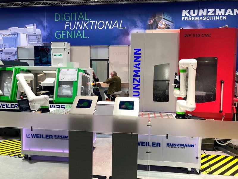 Bei Kunzmann und Weiler waren Bearbeitungsmaschinen für die Aus- und Weiterbildung zu sehen. (Bild: Stefanie Michel)