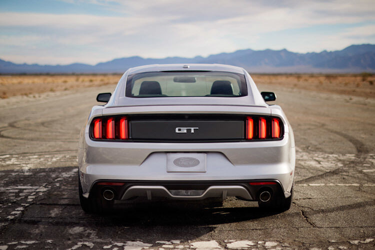 Unter anderem soll der neue Mustang weltweit auf Kundenfang gehen. (Foto: Ford)