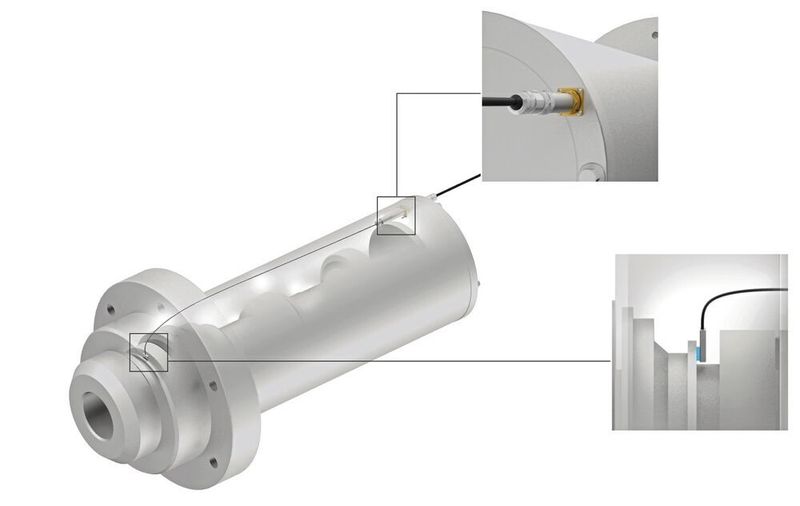 Das System zur Messung der Längenausdehnung der Spindel, das auf Wirbelstromsensoren der Reihe Eddy-NCDT von Micro-Epsilon basiert, lässt sich aufgrund der Miniaturisierung perfekt integrieren. (Micro-Epsilon)