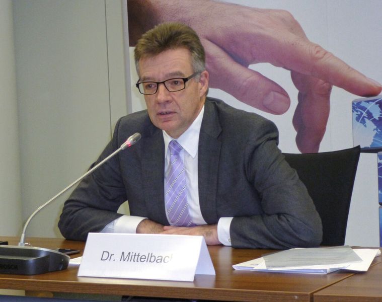 Dr. Klaus Mittelbach (ZVEI): „Mit ihrer Innovationsstärke will die deutsche Elektroindustrie weiterhin Vorreiter sein.“ (Bild: Finus)