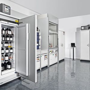 1 Bei Smart Safety werden die Sicherheitsschränke mit digitaler Sensorik, cloudbasiertem Monitoring und zukunftssicheren Schnittstellen (OPC UA, REST API) kombiniert.(Bild:  DÜPERTHAL)