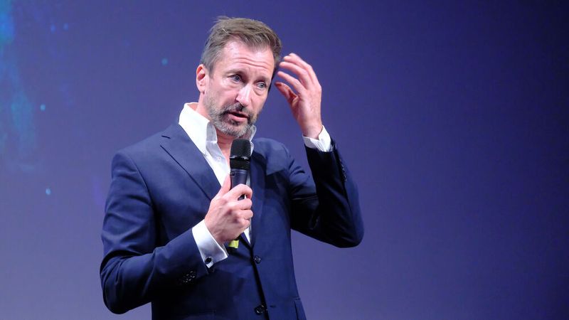 Der Rhetoriker René Borbonus empfahl, bei der Vorbereitung vor allem dem letzten Satz in einem Vortrag viel Bedeutung beizumessen. Denn der präge sich ein.   (Bild: Zietz VCG)