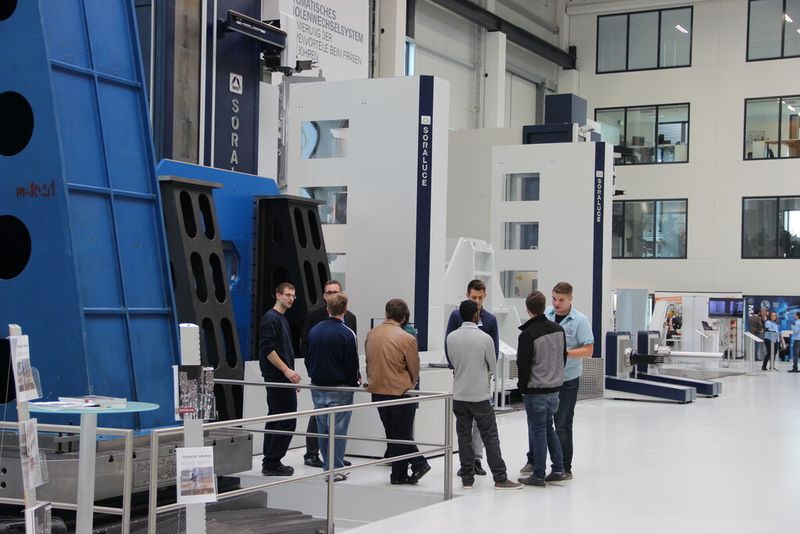 Zu den Technologietagen von Bimatec Soraluce... (Bild: Kroh)