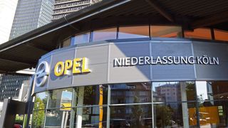 Opel-Schauraum der Werksniederlassung in Köln. (Bild: PSA)