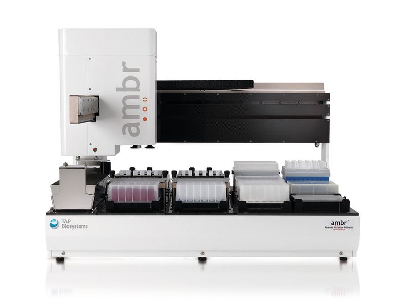 Abb. 1: Das ambr15-Bioreaktorsystem dient dem effizienten Screening von Zelllinien. Es besteht im Wesentlichen aus den Einweg-Bioreaktoren, der Workstation und der Software. Das System ermöglicht die parallele Verarbeitung und Steuerung von 24 oder 48 Bioreaktorexperimenten. (Bild: TAP Biosystems)