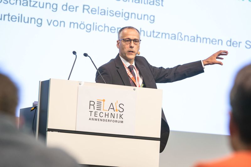 Eindrücke vom 2. Anwenderforum Relaistechnik vom 17. bis 18. Oktober 2019 in Würzburg  (VCG)