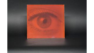 Auch eine individuelle Gestaltung von PV-Anlagen zum Beispiel Schriftzügen oder Mustern macht ShadeCut möglich. (Bild: Fraunhofer ISE / Marco Ernst)