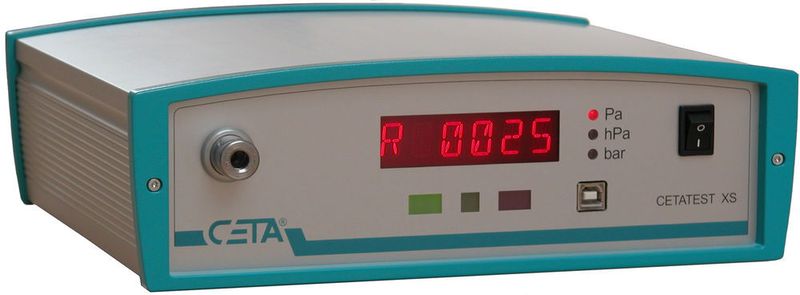 Eine Bypass- Füllfunktion erweitert den Einsatzbereich des Dichtheitsprüfgerätes Cetatest XS. Das Prüfteil lässt sich jetzt schneller befüllen und entlüften. (Bild: Ceta Testsysteme)
