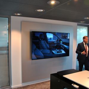 (Uhl / »kfz-betrieb«)