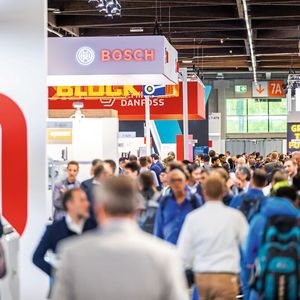 Über 650 Aussteller, mit einem internationalem Anteil von 60 Prozent, zeigen ein Spektrum aus der gesamten Wertschöpfungskette der Leistungselektronik, darunter Leistungshalbleiter, Test- und Messtechniken und Automatisierungslösungen.(Bild:  Mesago / Arturo Rivas)
