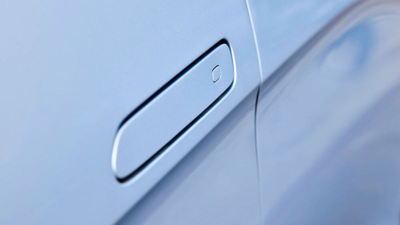 The Chinese Ministry of Industry and Information Technology has developed binding standards for retractable vehicle door handles.(Image: BYD)